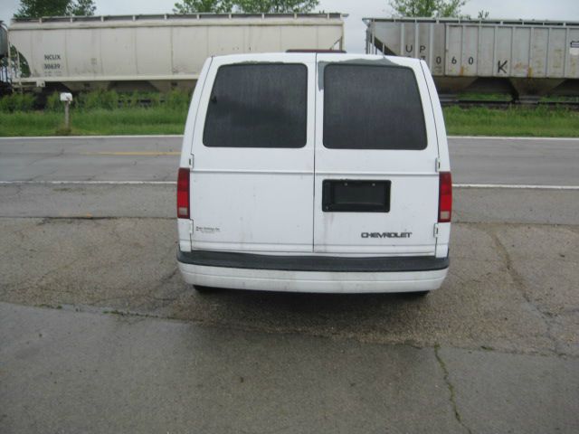 1997 Chevrolet Astro 4wd
