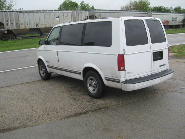 1997 Chevrolet Astro 4wd
