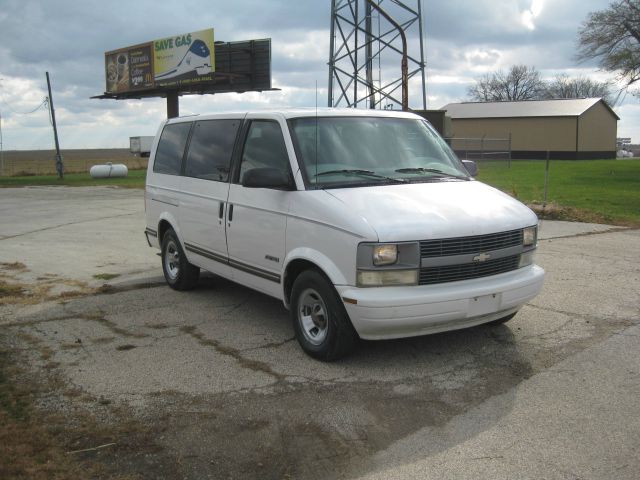 1997 Chevrolet Astro 4wd