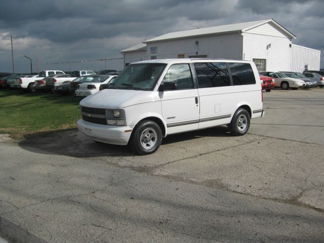 1997 Chevrolet Astro 4wd