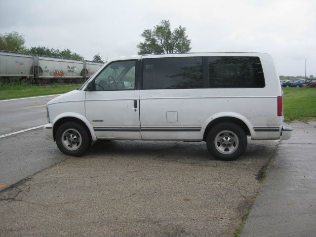 1997 Chevrolet Astro 4wd
