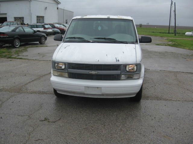 1997 Chevrolet Astro 4wd