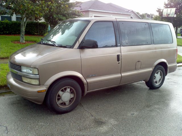 1998 Chevrolet Astro 4wd