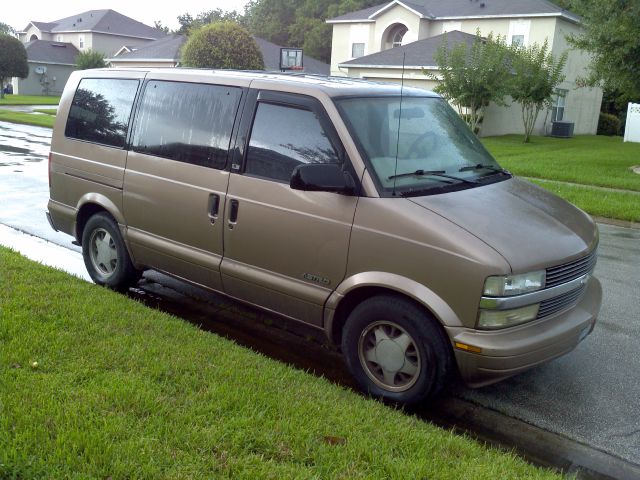1998 Chevrolet Astro 4wd