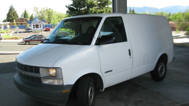 1998 Chevrolet Astro SL AWD CVT Leatherroof