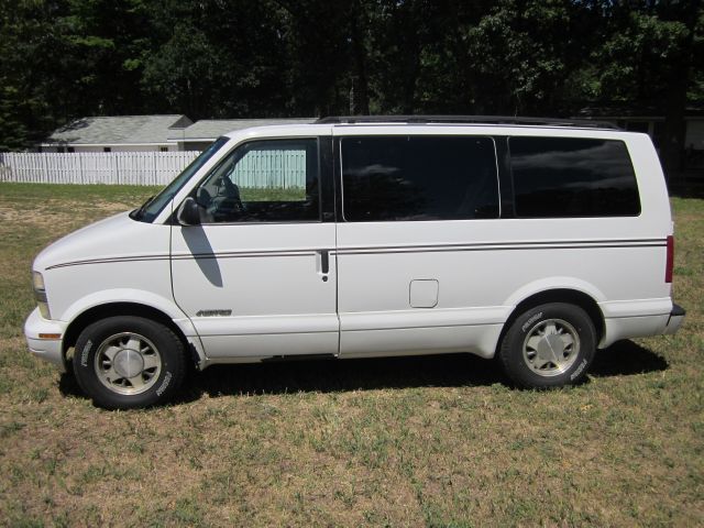 1998 Chevrolet Astro 4wd