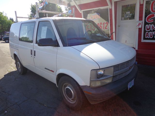 1999 Chevrolet Astro 6MT Sport REAR Steer