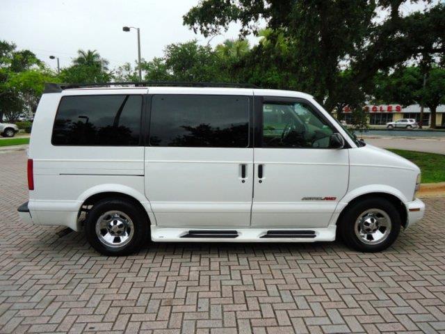 1999 Chevrolet Astro Touring W/nav.sys