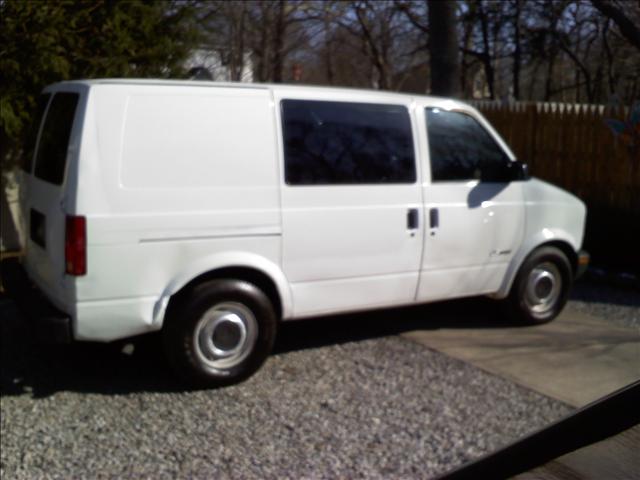 1999 Chevrolet Astro Unknown