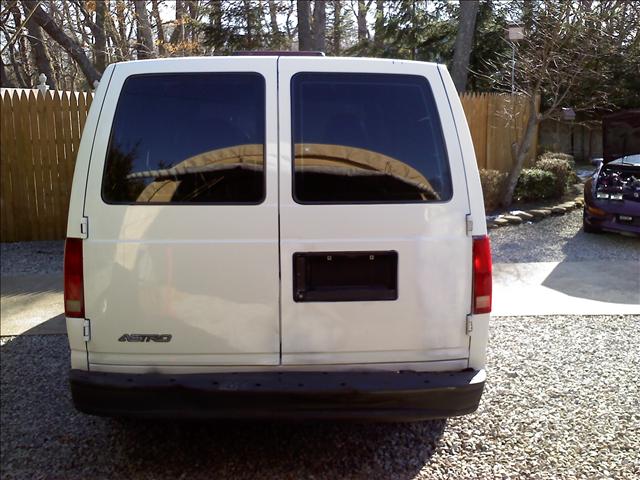 1999 Chevrolet Astro Unknown