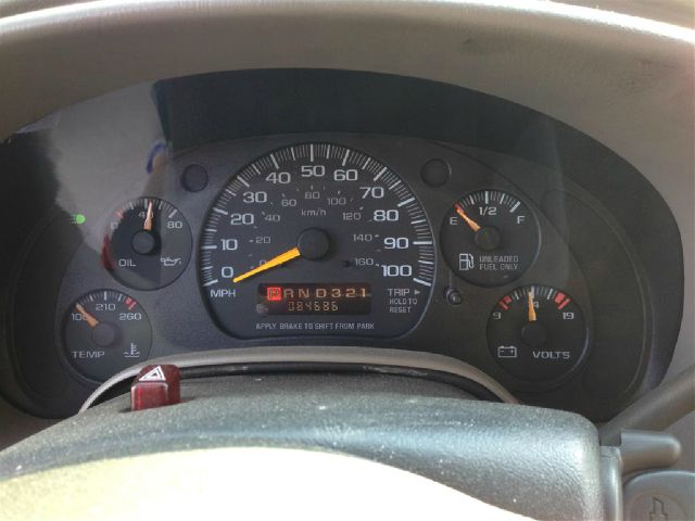 1999 Chevrolet Astro Sport PZEV