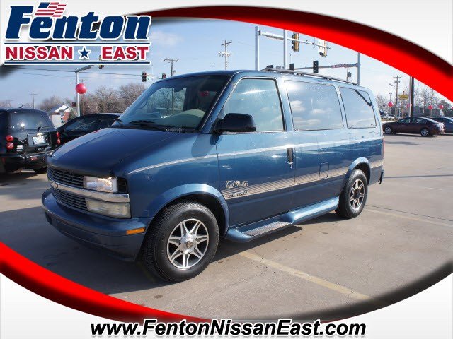 1999 Chevrolet Astro Base