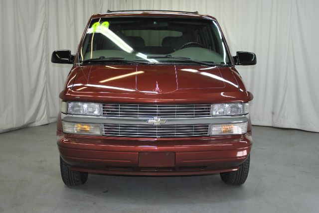 1999 Chevrolet Astro 4wd