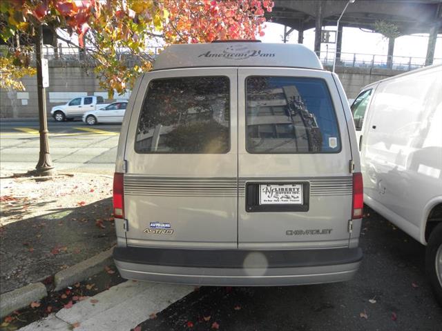 2000 Chevrolet Astro CPE