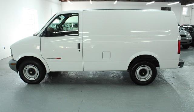 2000 Chevrolet Astro SL AWD CVT Leatherroof