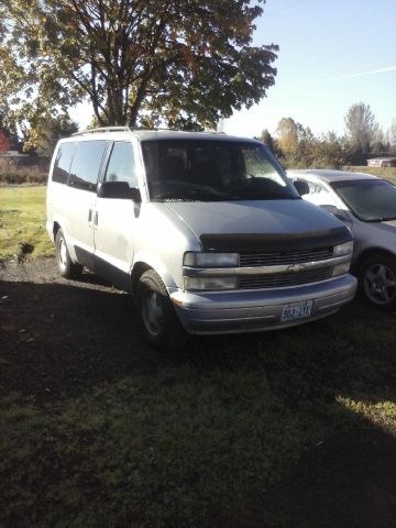 2000 Chevrolet Astro 4wd