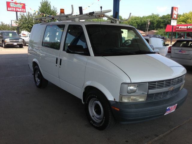 2000 Chevrolet Astro 6MT Sport REAR Steer