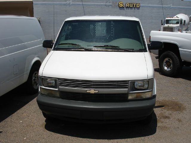 2000 Chevrolet Astro SL AWD CVT Leatherroof