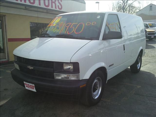 2000 Chevrolet Astro Base