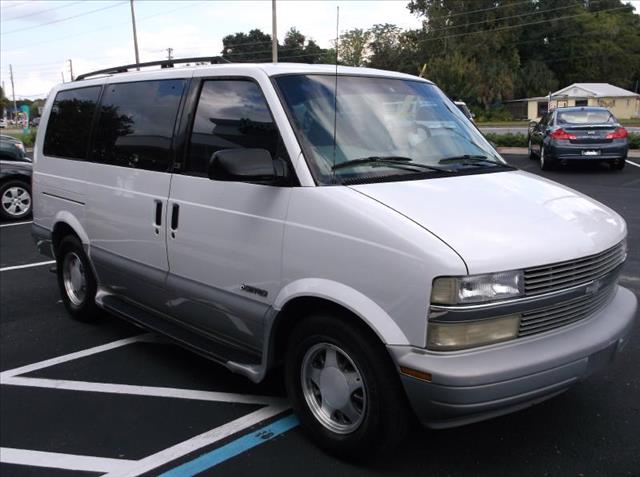 2000 Chevrolet Astro 5.6S