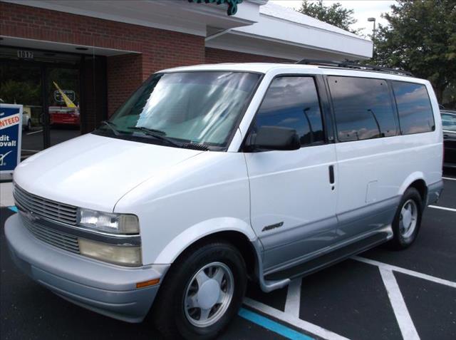2000 Chevrolet Astro 5.6S
