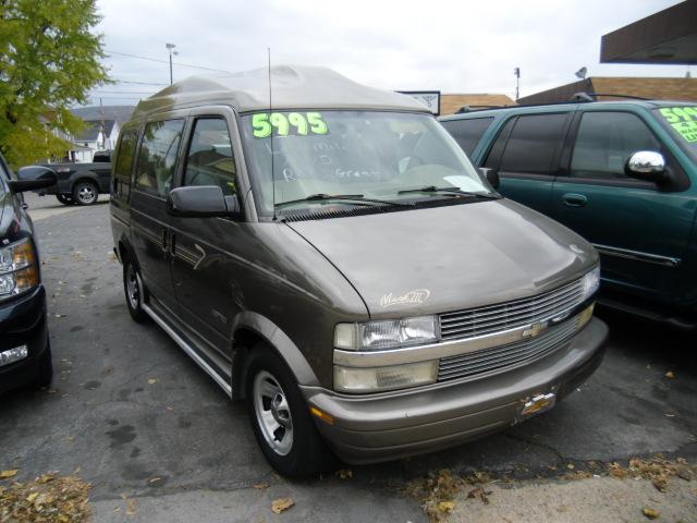 2000 Chevrolet Astro Base