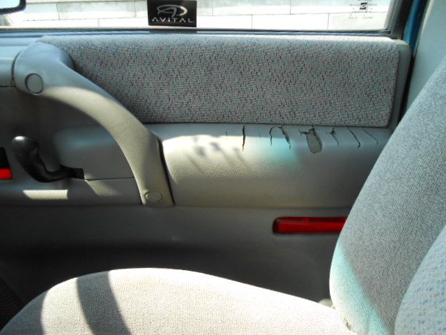 2000 Chevrolet Astro EX - DUAL Power Doors