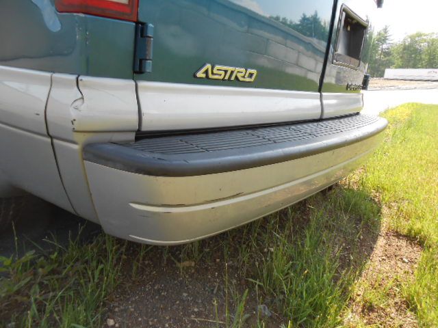 2000 Chevrolet Astro EX - DUAL Power Doors