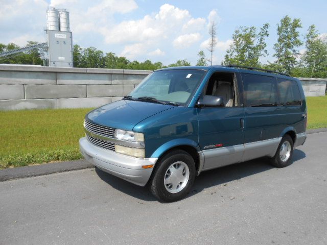 2000 Chevrolet Astro EX - DUAL Power Doors