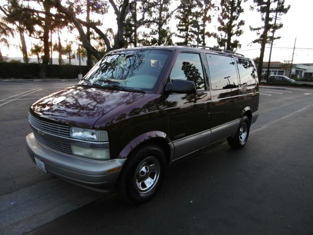 2001 Chevrolet Astro Unknown