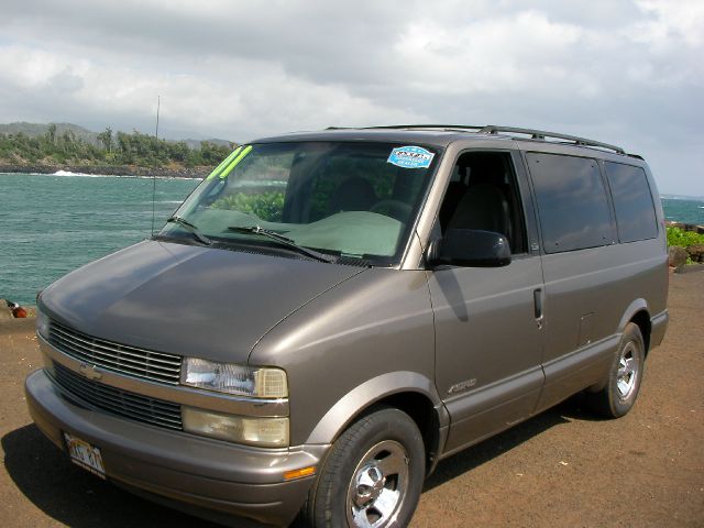 2001 Chevrolet Astro 4wd