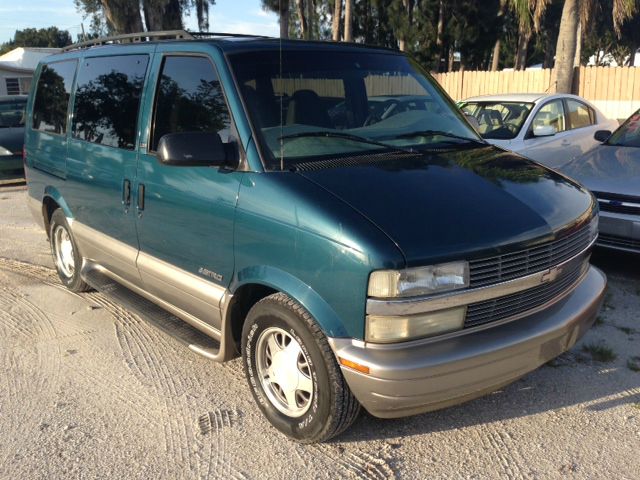 2002 Chevrolet Astro 4wd