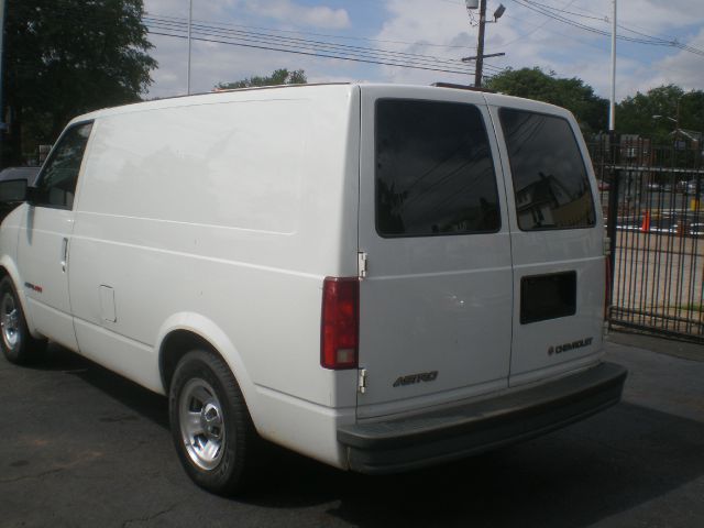 2002 Chevrolet Astro 6MT Sport REAR Steer