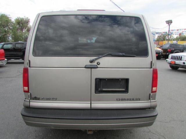 2002 Chevrolet Astro Touring W/nav.sys