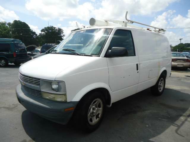 2003 Chevrolet Astro Sport PZEV