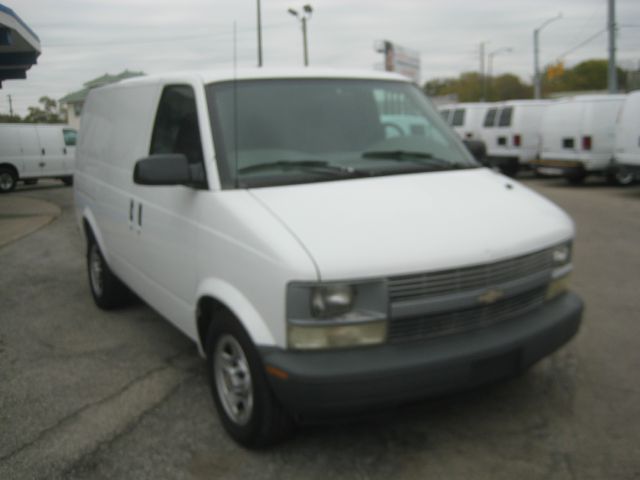 2003 Chevrolet Astro Sport PZEV