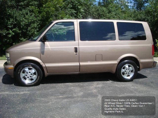 2003 Chevrolet Astro EX - DUAL Power Doors