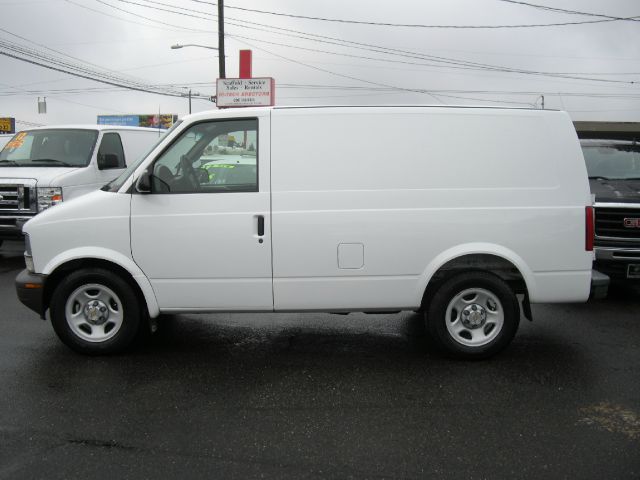 2003 Chevrolet Astro SL AWD CVT Leatherroof