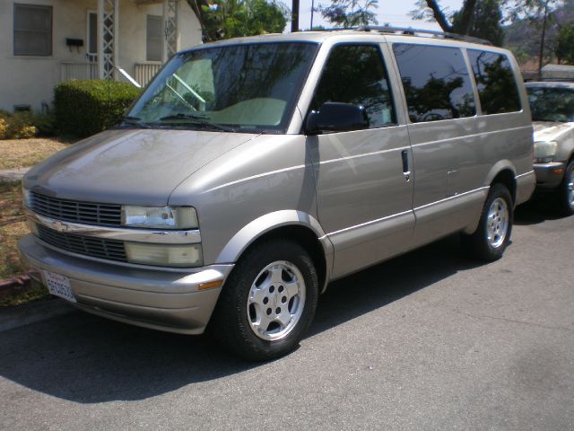 2004 Chevrolet Astro 4wd