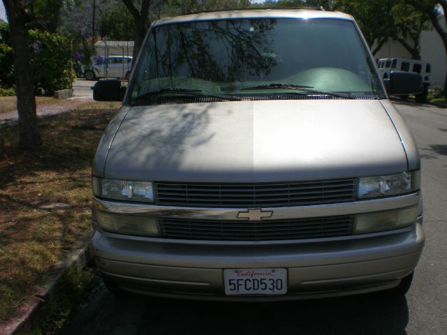 2004 Chevrolet Astro 4wd