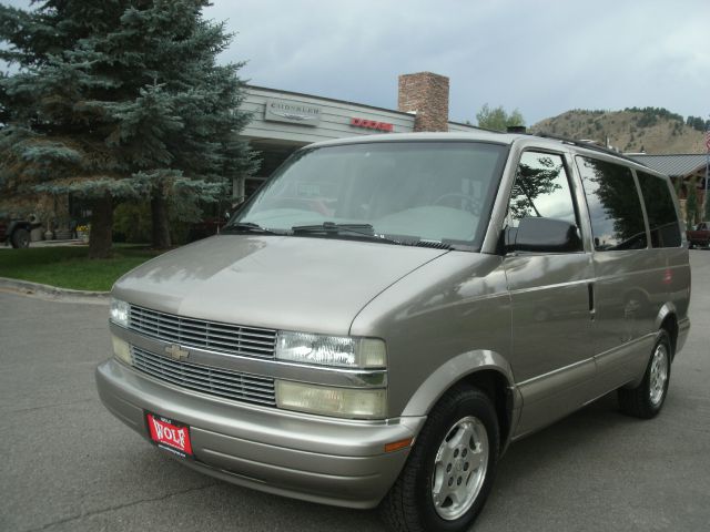 2004 Chevrolet Astro EX - DUAL Power Doors