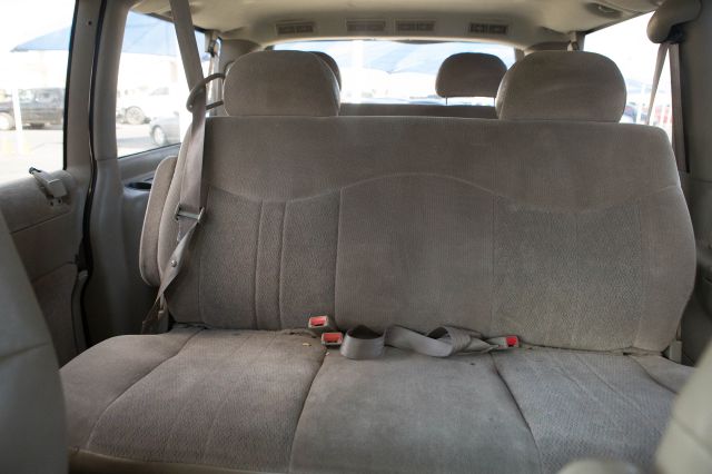 2004 Chevrolet Astro 4wd