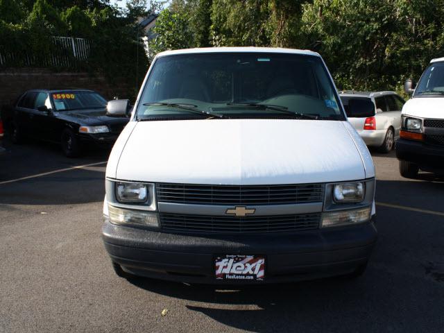 2004 Chevrolet Astro Unknown