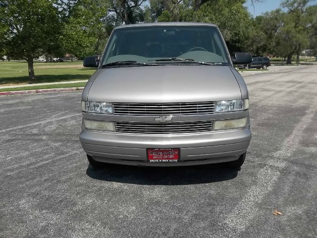 2004 Chevrolet Astro 4wd