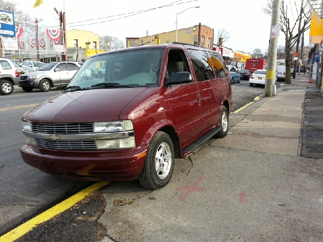 2005 Chevrolet Astro Unknown