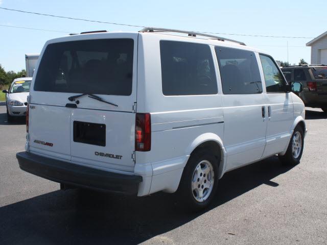 2005 Chevrolet Astro Unknown