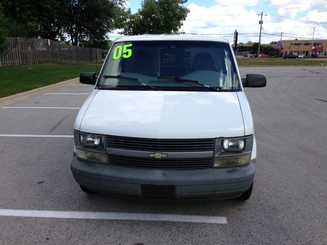 2005 Chevrolet Astro 6MT Sport REAR Steer