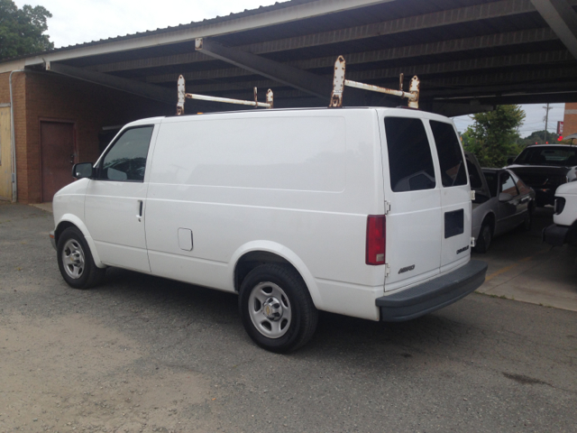 2005 Chevrolet Astro Sport PZEV