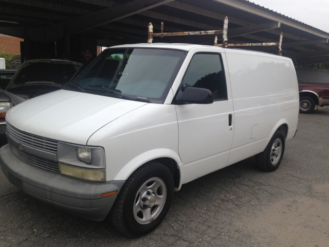 2005 Chevrolet Astro Sport PZEV