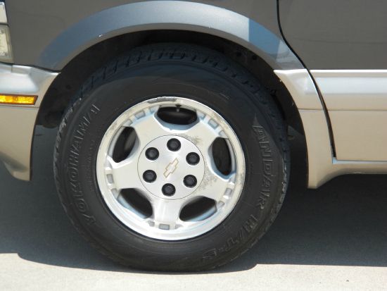 2005 Chevrolet Astro 4wd